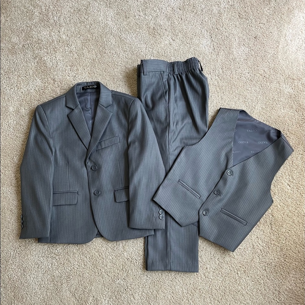Tazio boy suit